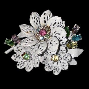 Vintage White Enamel over Metal Floral Brooch Pastel Coloured Stones